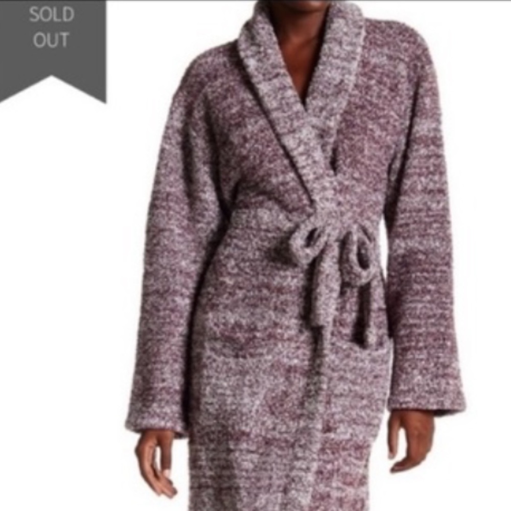 Barefoot dreams robe in  gently used condition